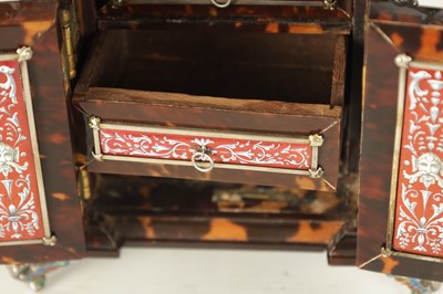 Lot 661 - A FINE LATE 19TH CENTURY VIENNESE ENAMEL, TORTOISESHELL AND SILVER MOUNTED TABLE CASKET BY KARL ROESSLER, AUSTRIA