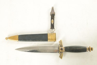 Lot 561 - A WWII THIRD REICH GERMAN DLV / NSFK FLYERS KNIFE