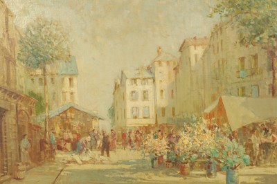 Lot 987 - WILLIAM LEE-HANKEY (1869-1952) OIL ON CANVAS A BUSY FRENCH MARKET SCENE