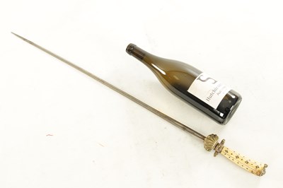 Lot 522 - AN 18TH CENTURY GERMAN SWORD