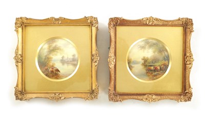 Lot 67 - A PAIR OF ROYAL WORCESTER CIRCULAR HANGING PLAQUES BY JOHN STINTON