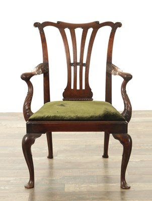 Lot 1389 - A FINE EARLY GEORGIAN MAHOGANY OPEN ARMCHAIR OF GENEROUS PROPORTIONS