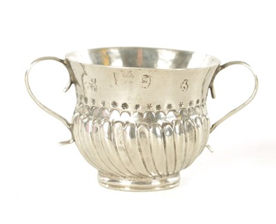 Lot 404 - A QUEEN ANNE MINIATURE SILVER PORRINGER