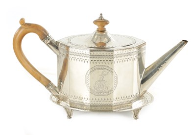 Lot 412 - A GEORGE III SILVER TEAPOT ON STAND