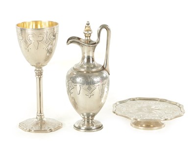 Lot 406 - A CASED VICTORIAN THREE-PIECE SILVER TRAVELLING COMMUNION SERVICE