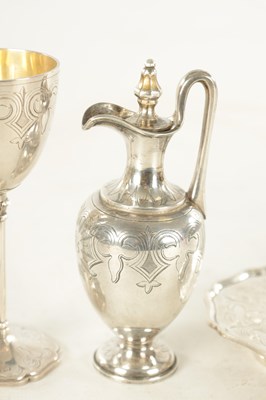 Lot 406 - A CASED VICTORIAN THREE-PIECE SILVER TRAVELLING COMMUNION SERVICE
