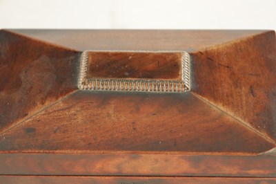 Lot 1174 - A VICTORIAN INLAID WALNUT WRITING BOX