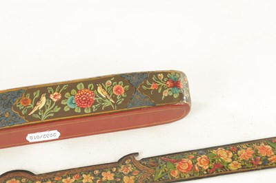 Lot 774 - AN EARLY 20TH CENTURY POLYCHROME GLAZED PAPIER MACHE PEN BOX AND PAGE TURNER