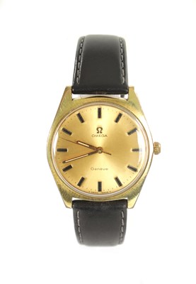 Lot 315 - A GENTLEMAN’S VINTAGE GOLD PLATED OMEGA GENEVE WRISTWATCH