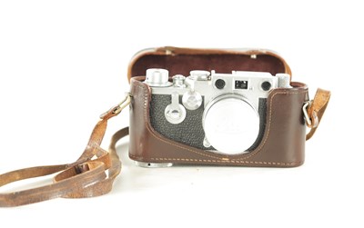 Lot 604 - A LEICA IIIF RANGEFINDER 35MM FILM CAMERA, SERIAL NO 696093