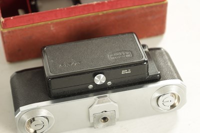Lot 603 - A ZEISS IKON CONTAX II CAMERA WITH ACCESSORIES AND SPARES