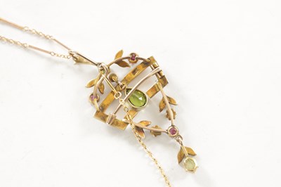 Lot 259 - A LATE 19TH CENTURY 9 CT GOLD SUFFRAGETTE PENDANT NECKLACE