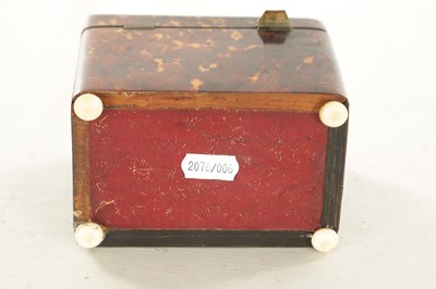 Lot 1209 - A REGENCY TORTOISESHELL VENEERED TEA CADDY