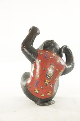 Lot 185 - A 19TH CENTURY CHINESE BRONZE AND CLOISONNE SCULPTURE OF A MONKEY