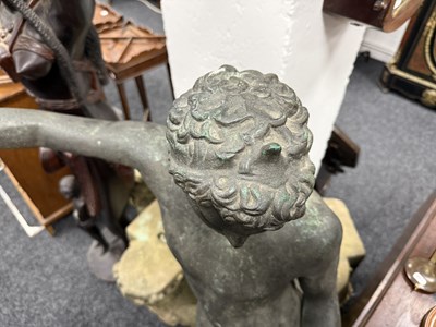 Lot 725 - A LARGE GREEN PATINATED FIGURAL BRONZE DEPICTING MARATHON BOY