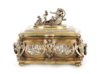 Lot 380 - A FINE VICT0RIAN SILVER AND SILVER GILT CASKET OF ELABORATE DESIGN