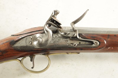 Lot 550 - A GEORGE III CAVALRY FLINTLOCK ELLIOTT CARBINE AND BAYONET SIGNED WHEELER