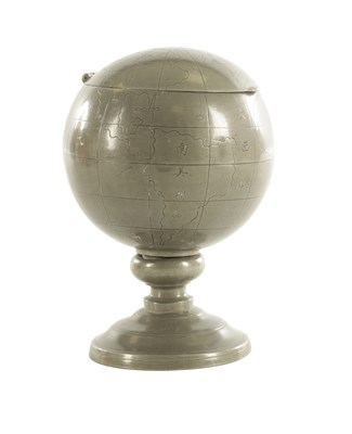 Lot 168 - AN UNUSUAL JAPANESE MEIJI PERIOD GLOBE CADDY