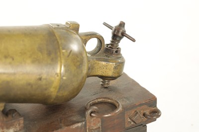 Lot 549 - A 19TH CENTURY BRASS AND IRONWORK MODEL OF A CARRONADE CANNON