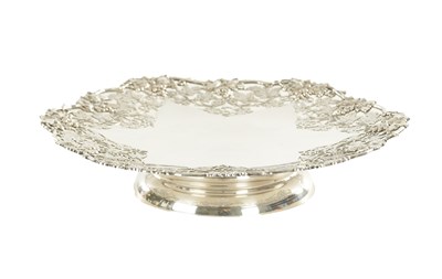 Lot 426 - A GEORGE V SILVER COMPOTE DISH