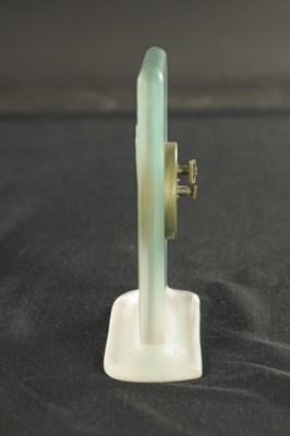 Lot 9 - AN UNUSUAL R LALIQUE 'SIX HIRONDELLES PERCHEES' GREEN STAINED CLOCK