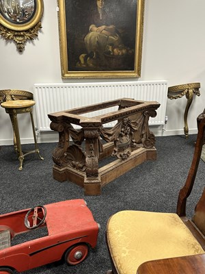 Lot 1337 - A RARE 18TH CENTURY STYLE CARVED PINE CONSOLE TABLE IN THE MANNER OF WILLIAM KENT