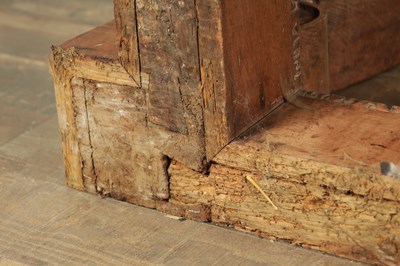 Lot 1337 - A RARE 18TH CENTURY STYLE CARVED PINE CONSOLE TABLE IN THE MANNER OF WILLIAM KENT