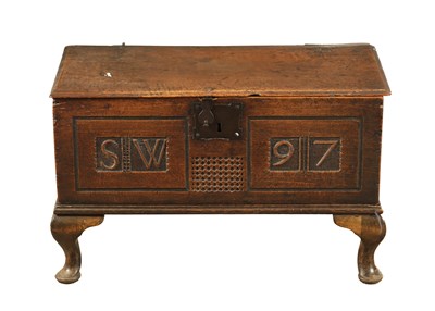 Lot 1287 - A LATE 17TH CENTURY OAK DEED BOX