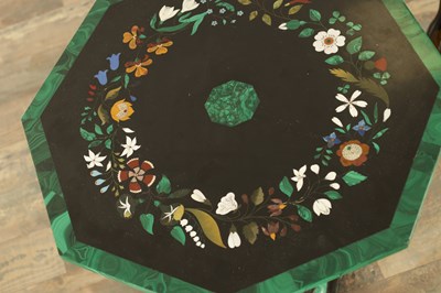 Lot 1253 - A FINE MID 19TH CENTURY DERBYSHIRE BLACK SLATE AND MALACHITE BANDED PIETRA DURA CENTRE TABLE