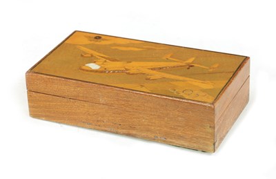 Lot 1151 - AN EARLY 20TH CENTURY MOTHER OF PEARL INLAID BOX