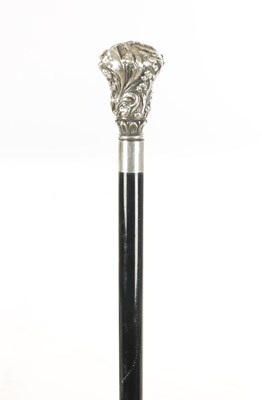 Lot 441 - AN ART NOVEAU FRENCH SILVER-TOPPED WALKING STICK