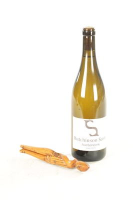 Lot 1152 - AN 18TH CENTURY CONTINENTAL CARVED BOXWOOD NUTCRACKER