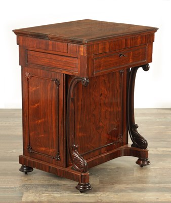 Lot 1272 - AN UNUSUAL LATE REGENCY FIGURED ROSEWOOD AND SATINWOOD DAVENPORT