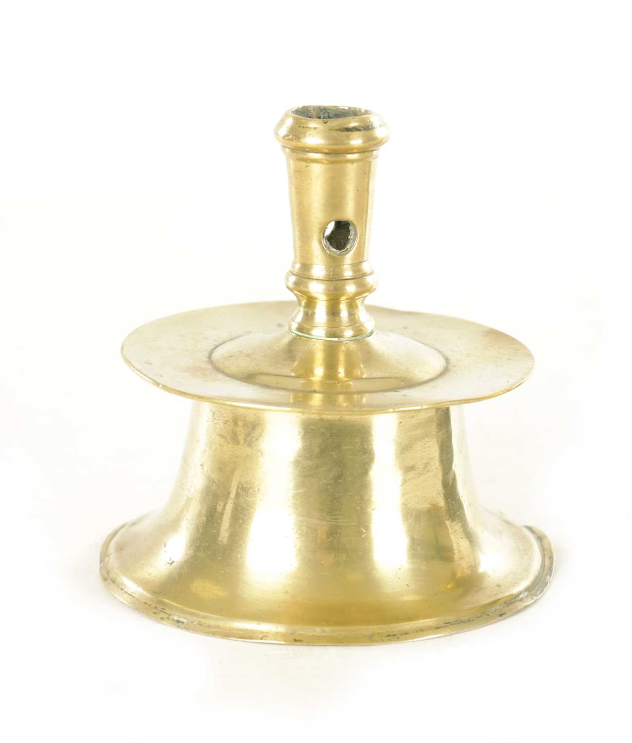 Lot 888 - A RARE 17TH CENTURY BELL BASE / CAPSTAN BRASS CANDLESTICK