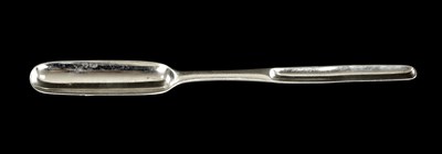 Lot 483 - A GEORGE II SILVER DOUBLE ENDED MARROW SCOOP