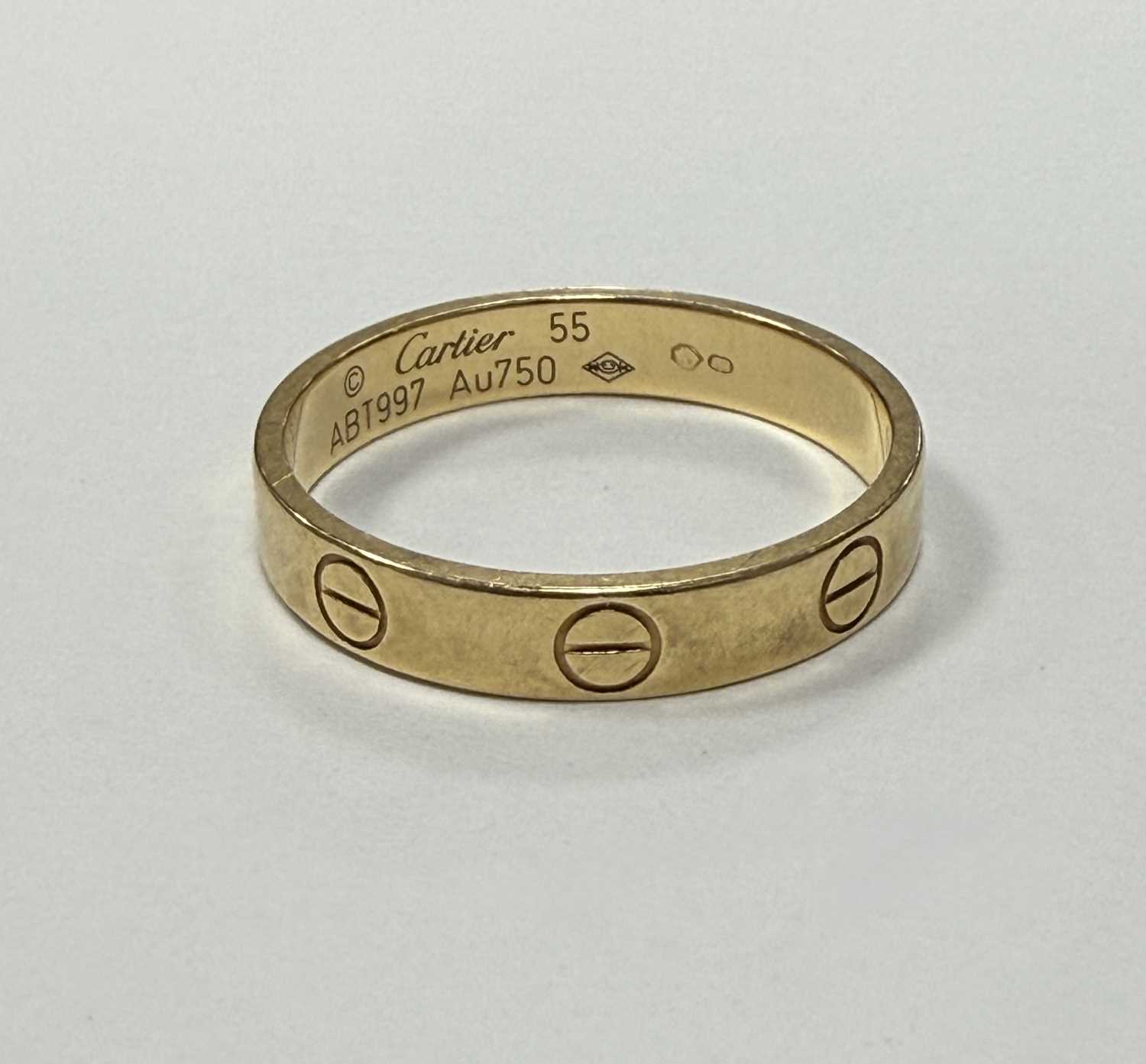 Lot 235 - AN 18CT GOLD CARTIER LOVE RING