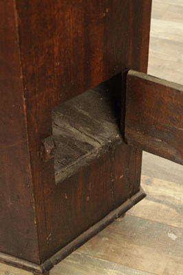 Lot 1400 - AN UNUSUAL 18TH CENTURY OAK DOUBLE CHILDS CARRIAGE CHAIR/WARMER