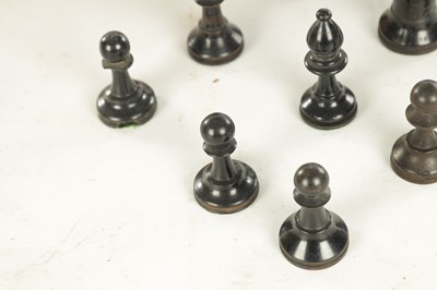 Lot A COLLECTION OF VARIOUS 19TH CENTURY BOXWOOD AND EBONISED CHESS PIECES