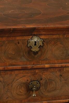 Lot 1306 - A FINE WILLIAM AND MARY OYSTERED LABURNUM INLAID CHEST OF DRAWERS