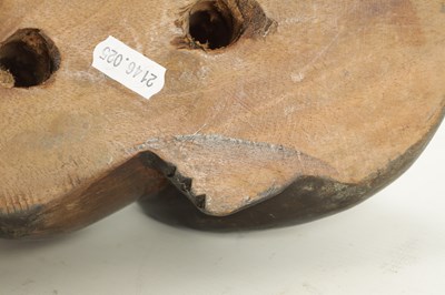 Lot 931 - A 19TH CENTURY CARVED SCULPTURE OF A CAT