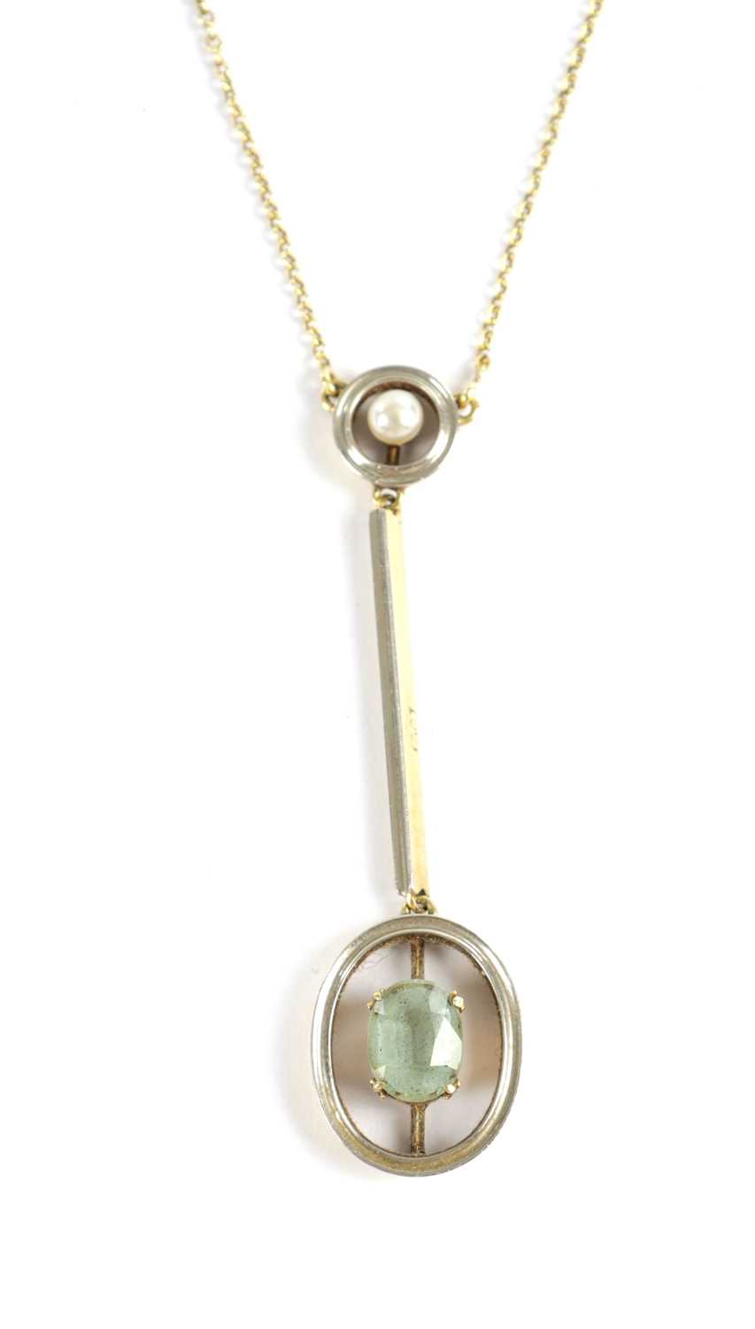 Lot 315 - A 15CT GOLD AQUAMARINE AND PEARL PENDANT NECKLACE