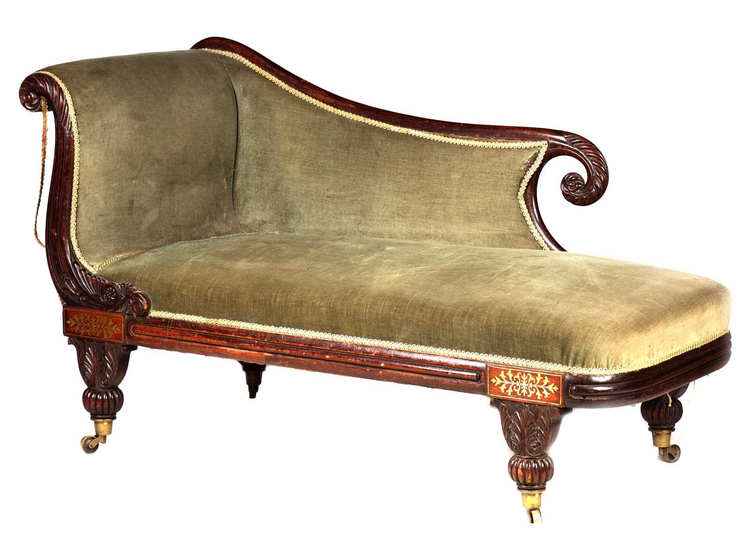 Lot 1370 - A REGENCY ROSEWOOD AND BRASS INLAID DAY BED/CHAISE LOUNGE