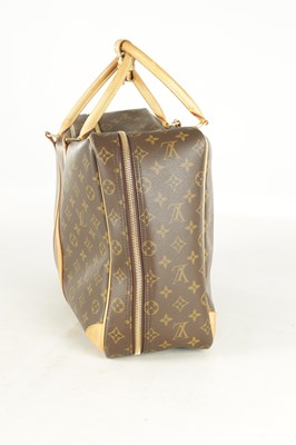 Lot 681 - A GENUINE LOUIS VUITTON SIRIUS TRAVEL BAG