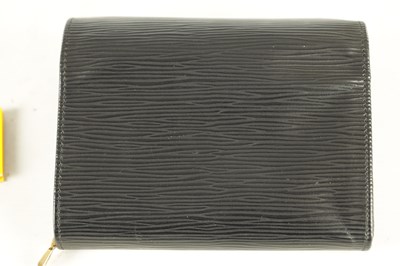 Lot 654 - A GENUINE LOUIS VUITTON BLACK EPI LEATHER PURSE/WALLET