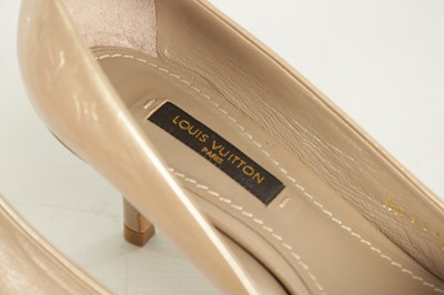 Lot 794 - A PAIR OF GENUINE LOUIS VUITTON BEIGE MONOGRAM VERNISSAGE ALLAMANDA CAP-TOE PUMPS