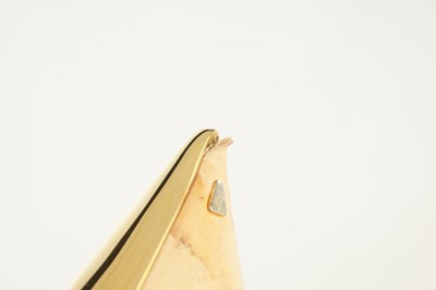 Lot 794 - A PAIR OF GENUINE LOUIS VUITTON BEIGE MONOGRAM VERNISSAGE ALLAMANDA CAP-TOE PUMPS
