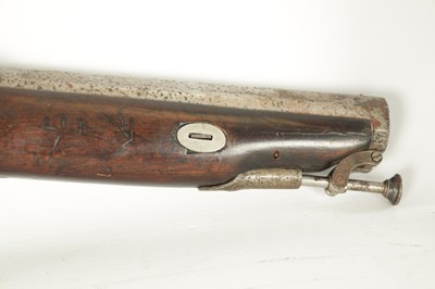 Lot 553 - A 19TH CENTURY PERCUSSION PISTOL