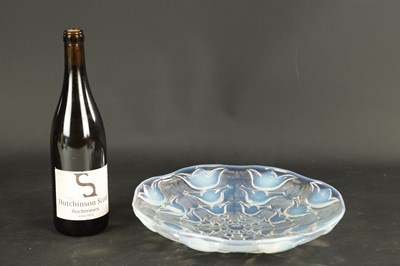 Lot 31 - A RENE LALIQUE OPALESCENT 'CAMPANULES' PLATE