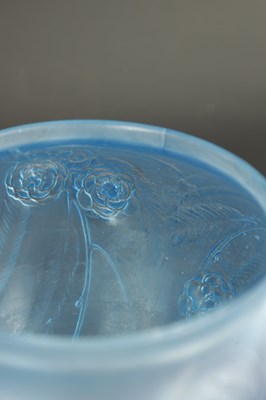 Lot 34 - A RENE LALIQUE BLUE STAINED 'NEFLIERS' VASE