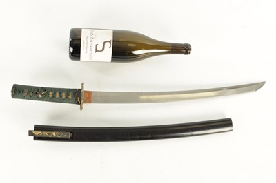 Lot 286 - A GOOD QUALITY JAPANESE WAKIZASHI SWORD AND KODZUKA